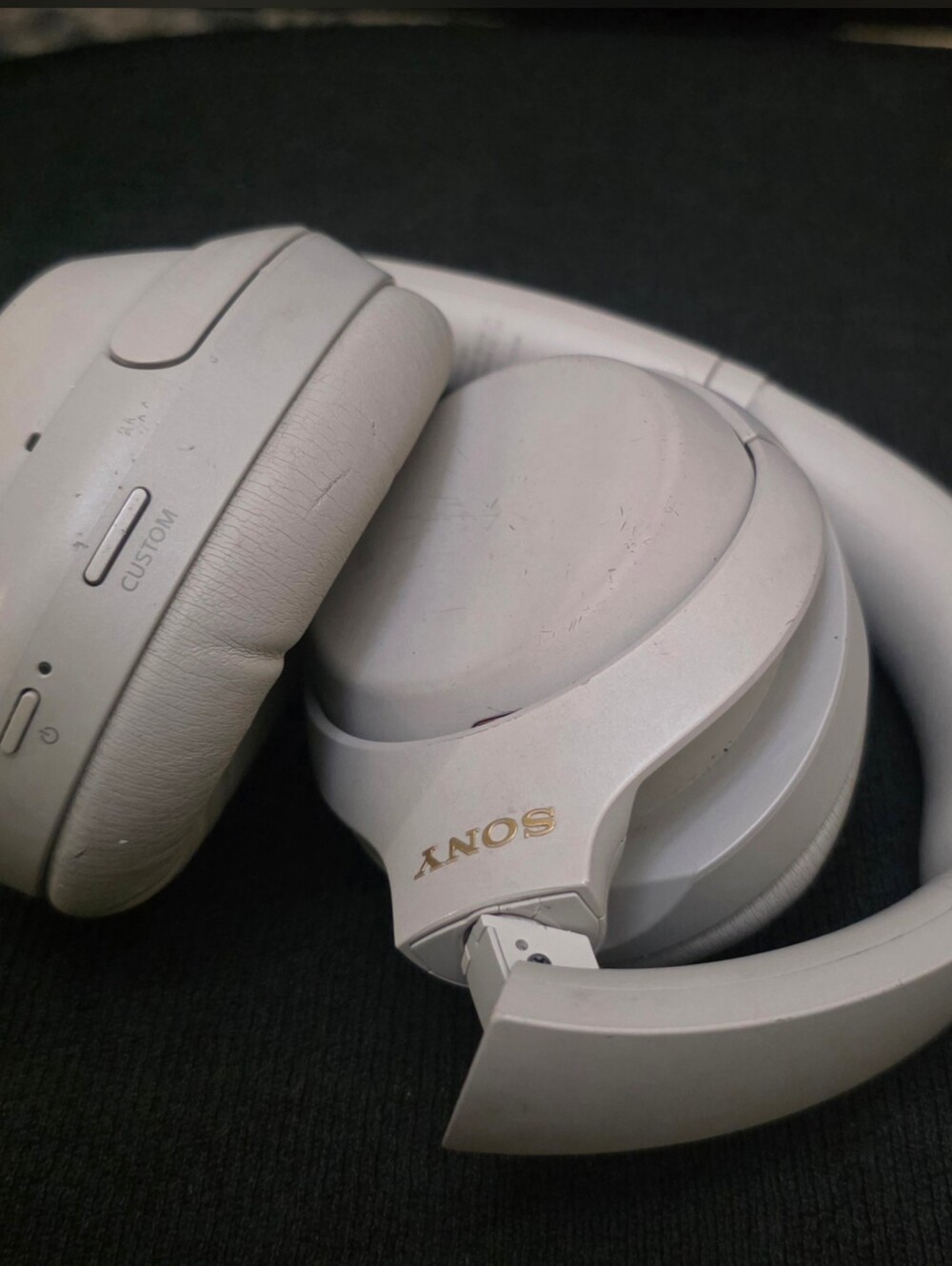SONY - WH-1000XM4 - Wireless Noise Cancelling Stereo Headphones